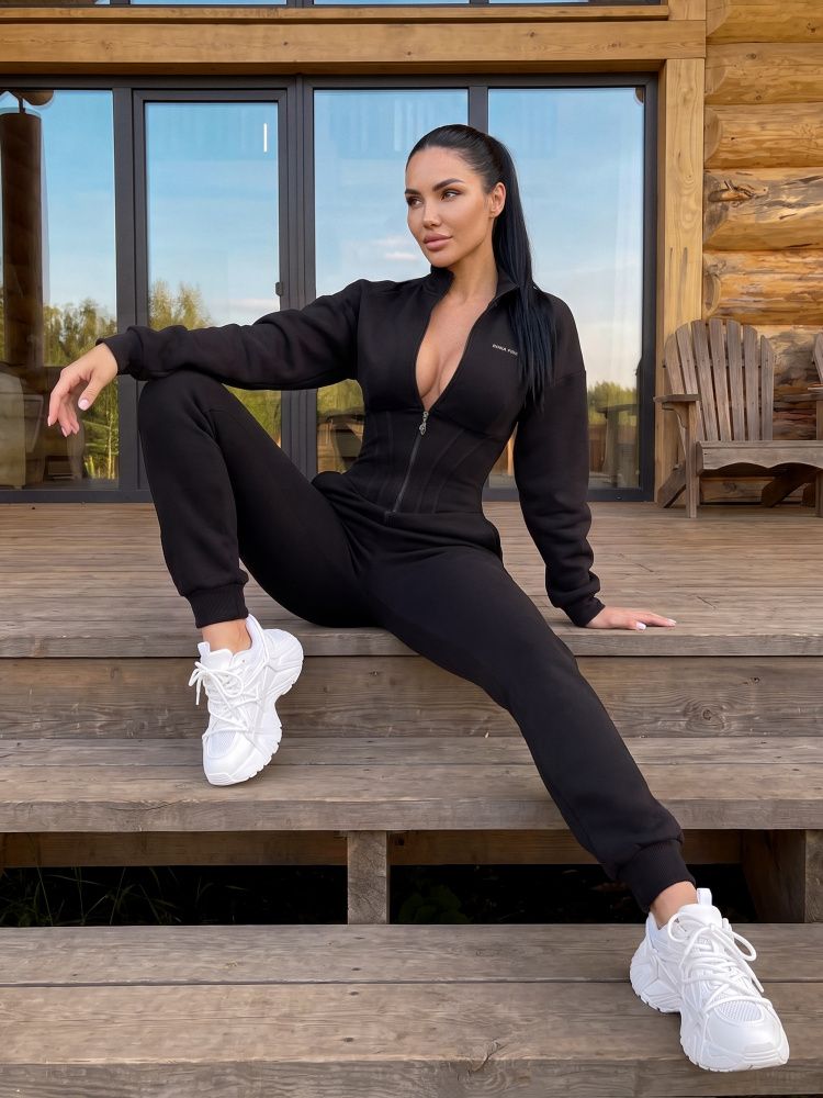 Bona Fide: Vivienne suit "Black"