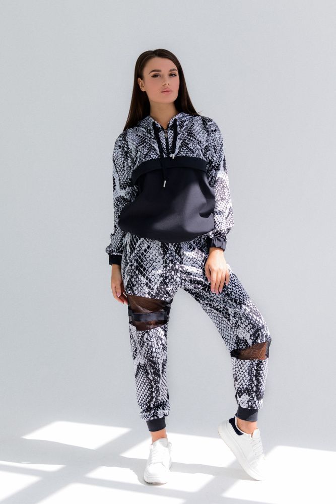 Bona Fide: Nude Strips Cobra "White" Bona Fide: Nude Strips Cobra "White"