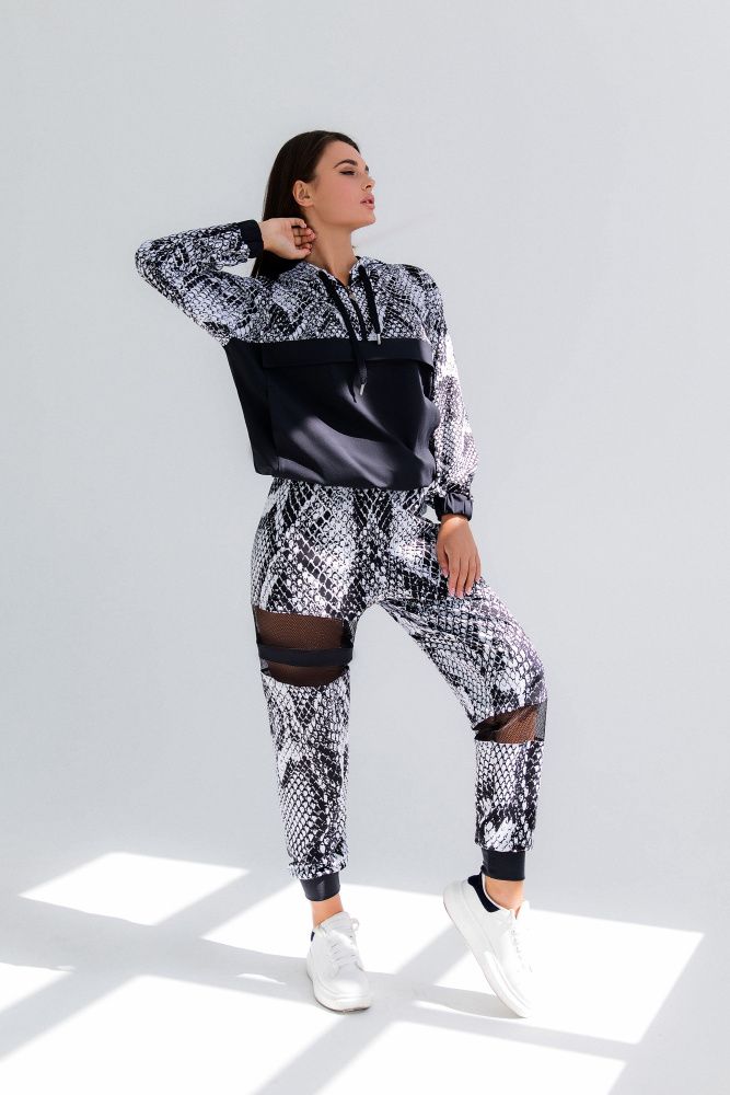 Bona Fide: Nude Strips Cobra "White" Bona Fide: Nude Strips Cobra "White"