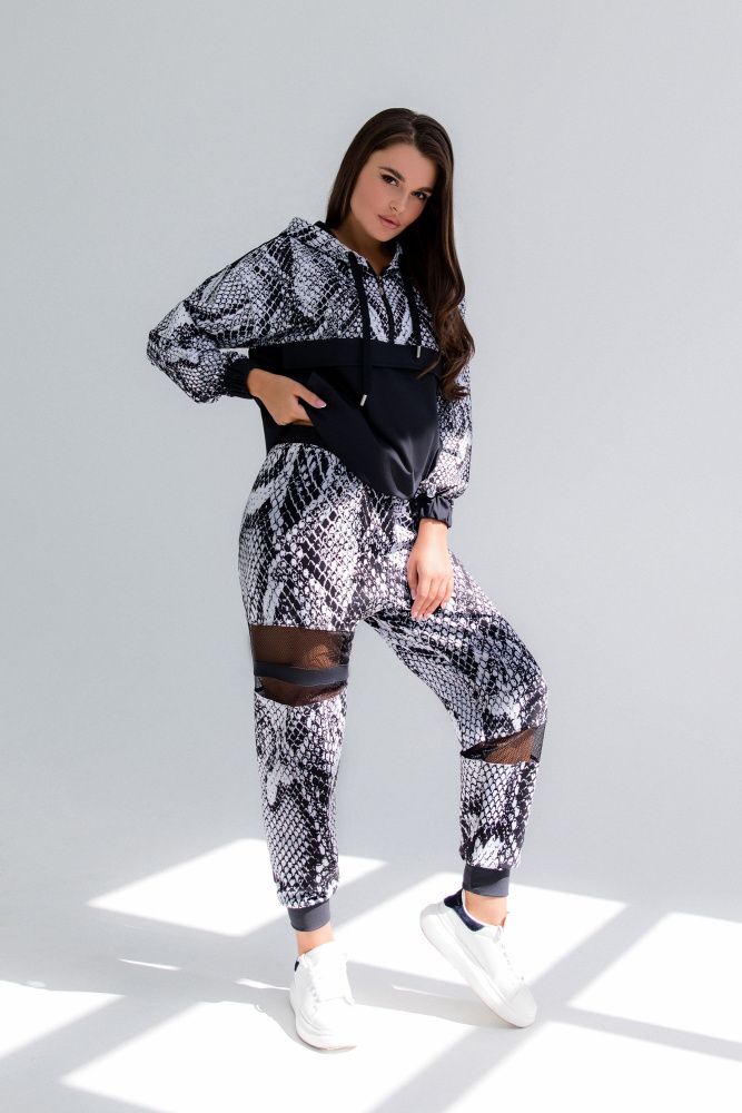 Bona Fide: Nude Strips Cobra "White" Bona Fide: Nude Strips Cobra "White"