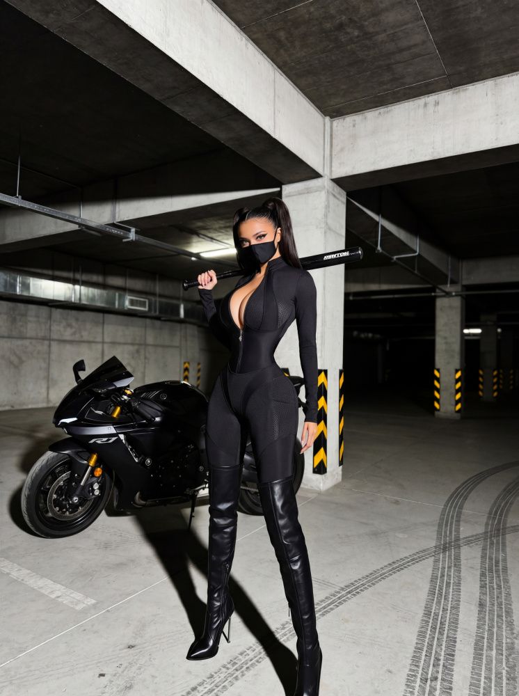 Bona Fide: Mistress "Black"