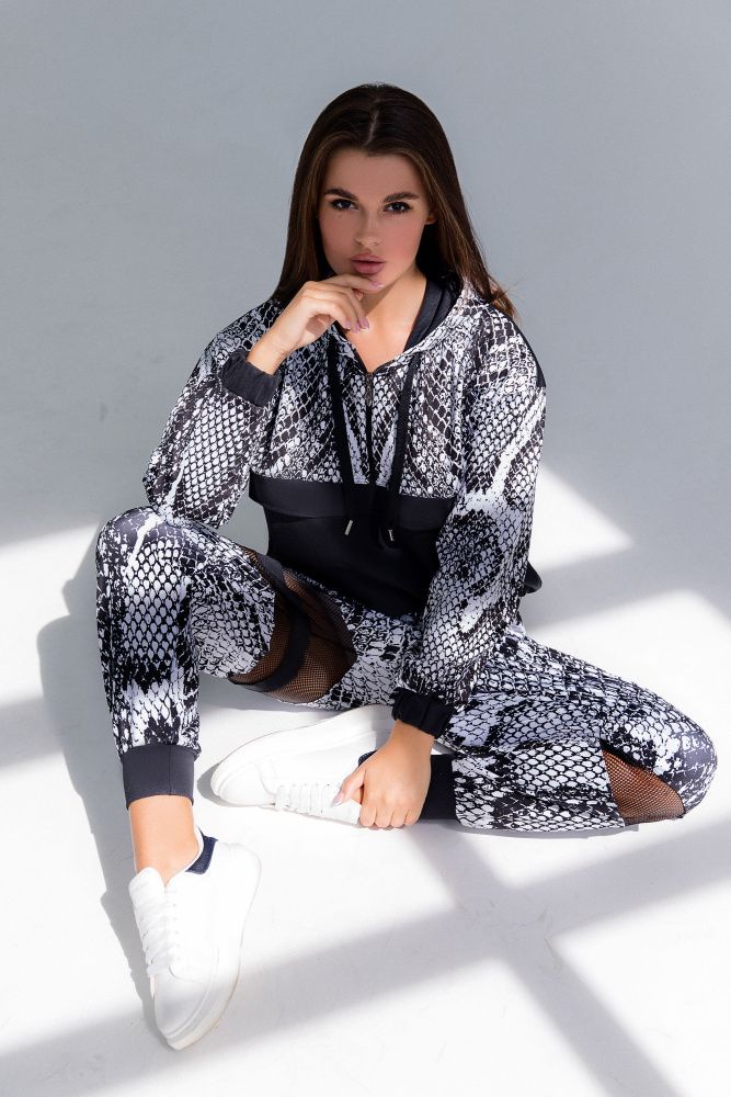 Bona Fide: Nude Strips Cobra "White" Bona Fide: Nude Strips Cobra "White"