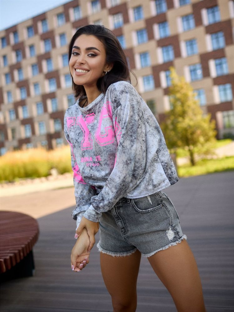 Bona Fide: Oversize Crop Longsleeve "Sexy Club" Bona Fide: Oversize Crop Longsleeve "Sexy Club"