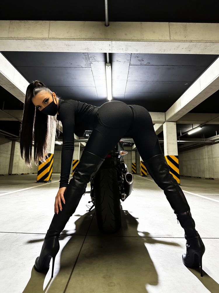 Bona Fide: Mistress "Black"