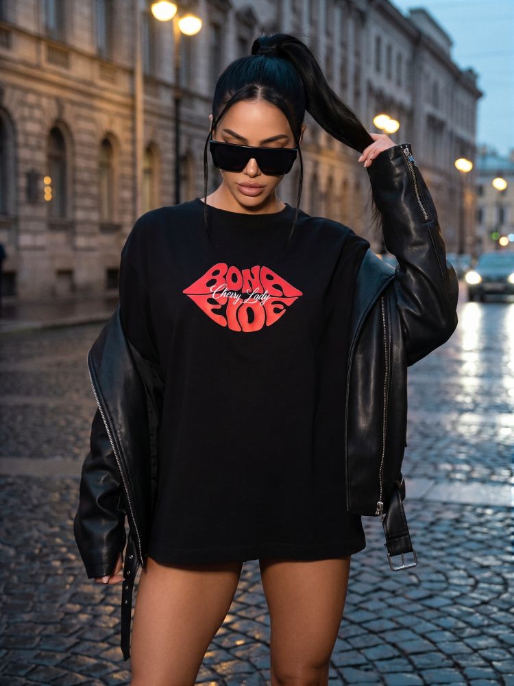 Bona Fide: OVERSIZE T-shirt "Cherry Lady"