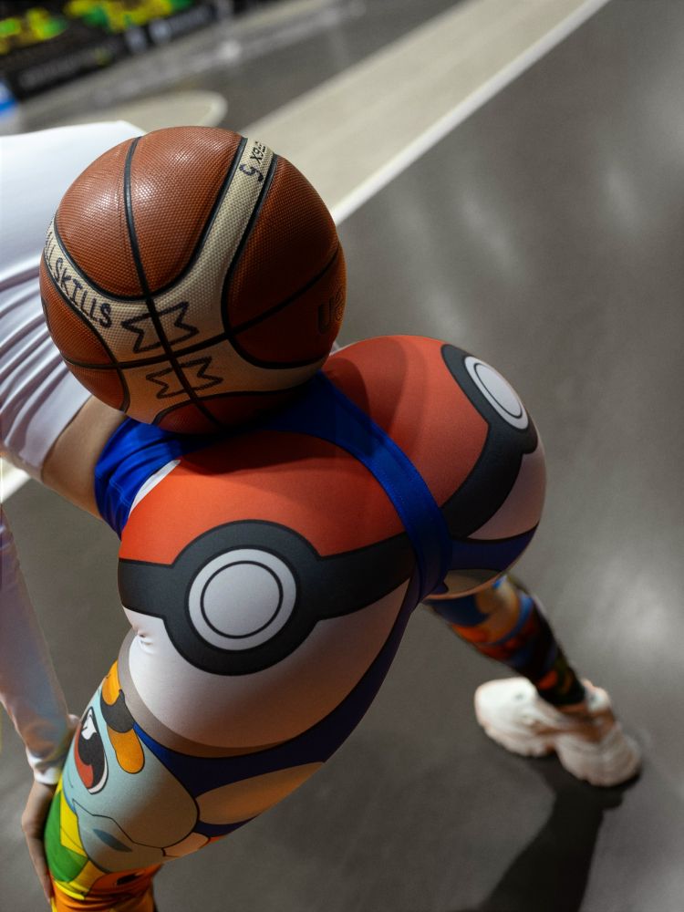 Bona Fide: Sexy buns "Pokemon"