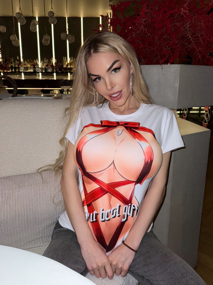 Bona Fashion: T-shirt Round "Best Gift"