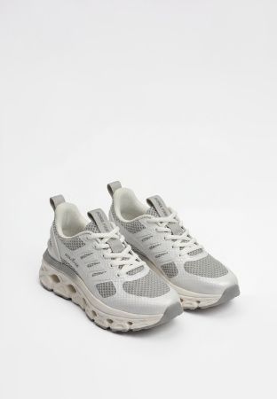 Bona Fide: Sneakers Platinum 69 "Silver"