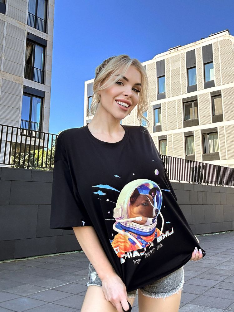 Футболка : OVERSIZE T-shirt "Laika"