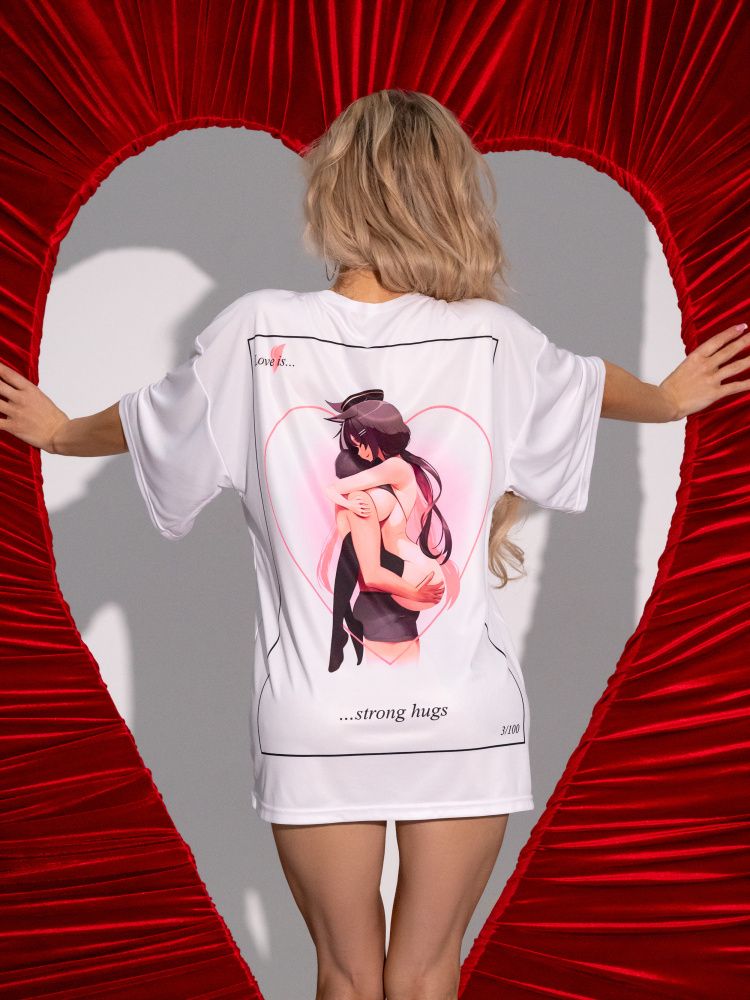 Bona Fashion: OVERSIZE T-shirt "Love is Bona"