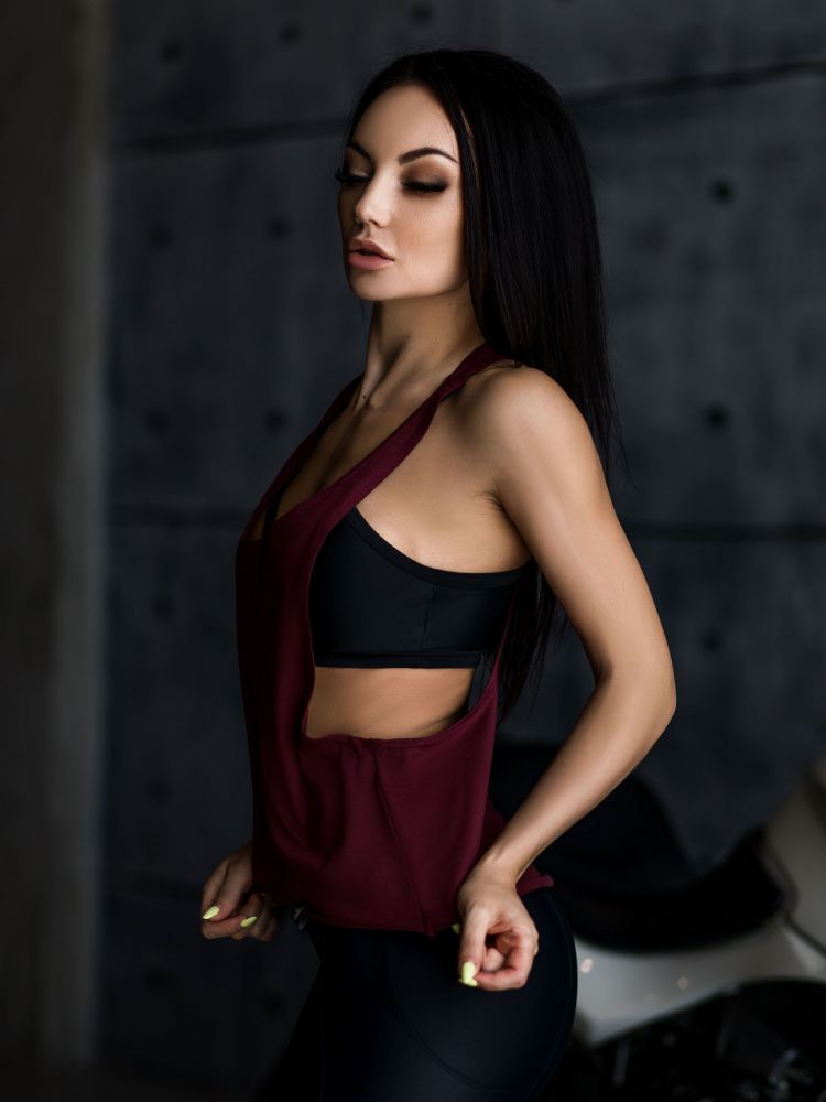 Bona Fide: Fly in High "Burgundy"