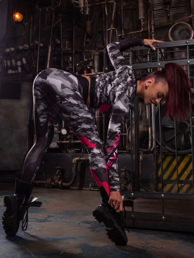 Bona Fide: Bona Corsage Revenge "Pink"