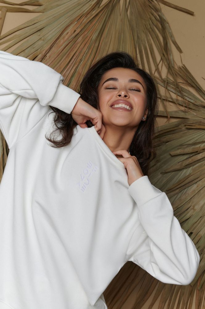 Bona Fide: Happy Sweatshirt "White"