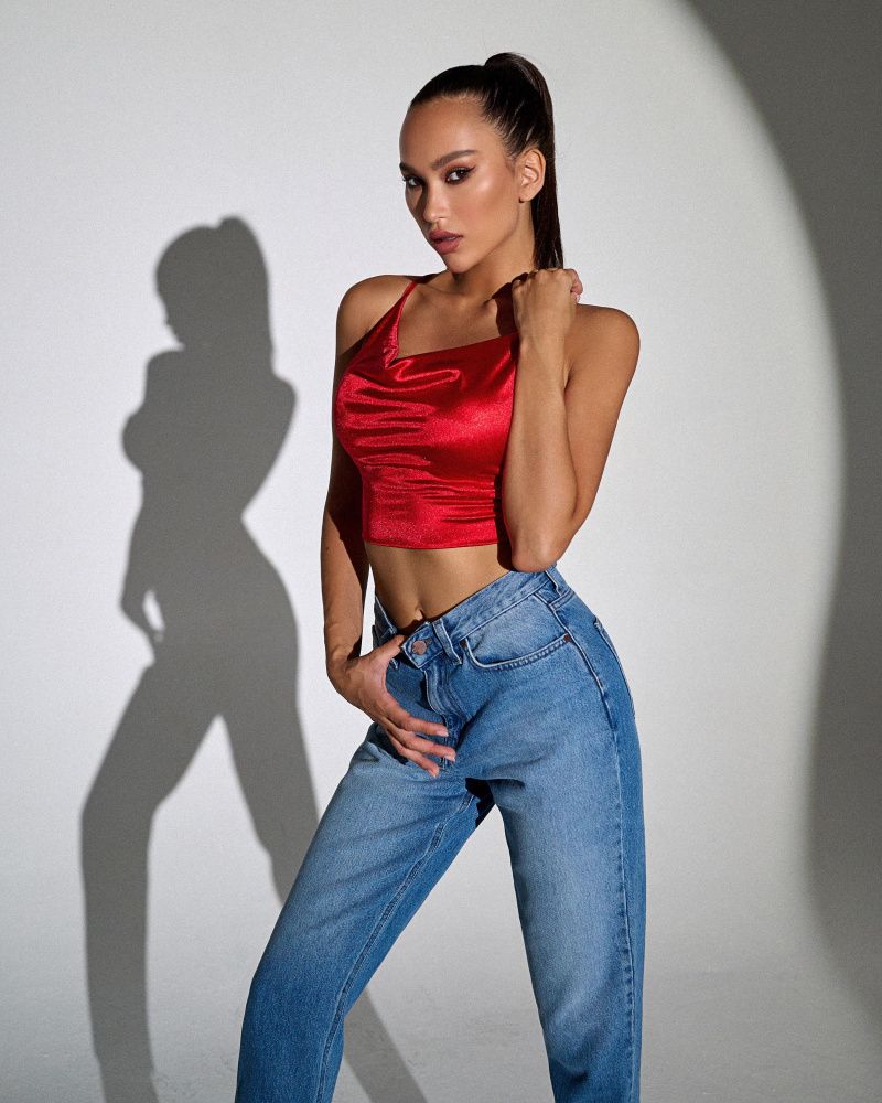 Bona Fashion:  Top Eros "Red Fluid"