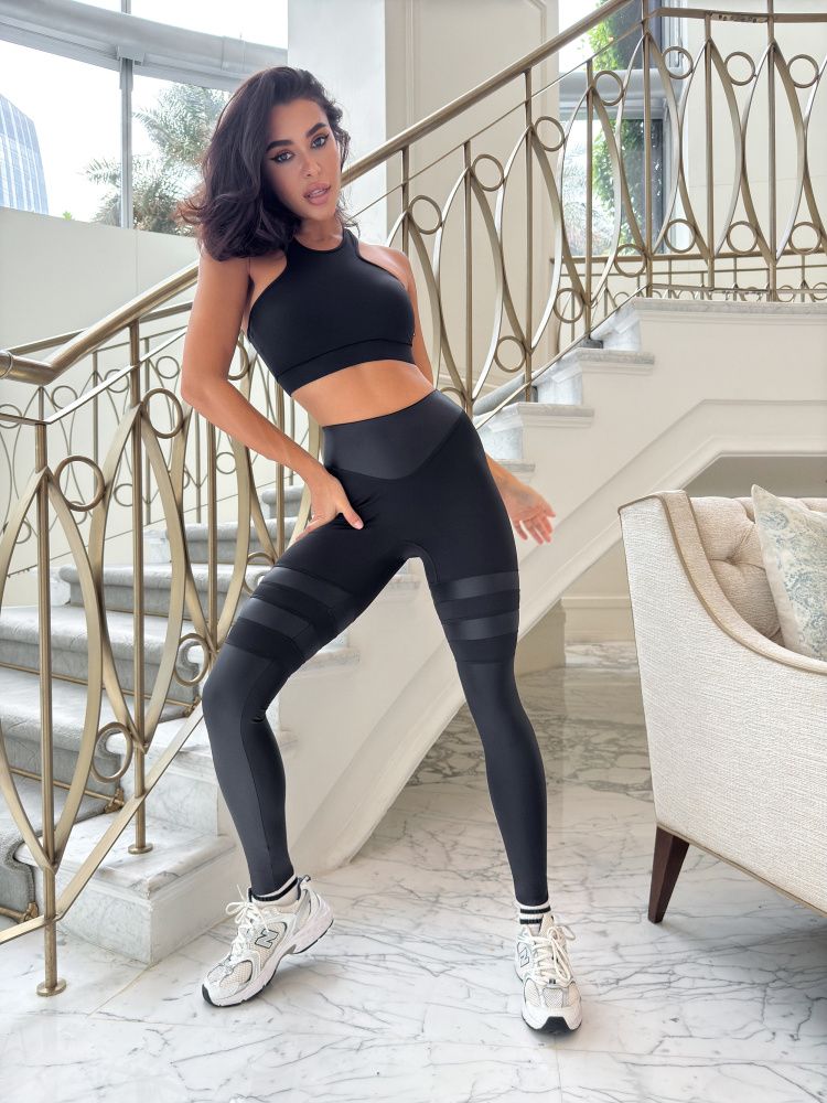 Bona Fide: Windy Top "Black"