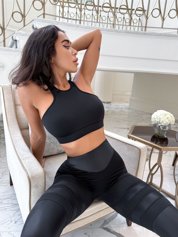 Bona Fide: Bona Beauty OMG "Black"