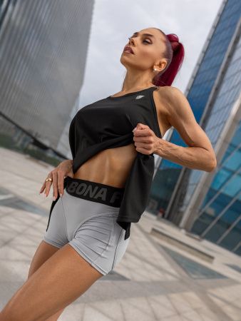 Bona Fide: Aura "Reflective Black"