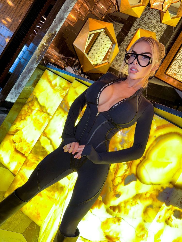 Bona Fide: Hot-shape Suit  "Black"