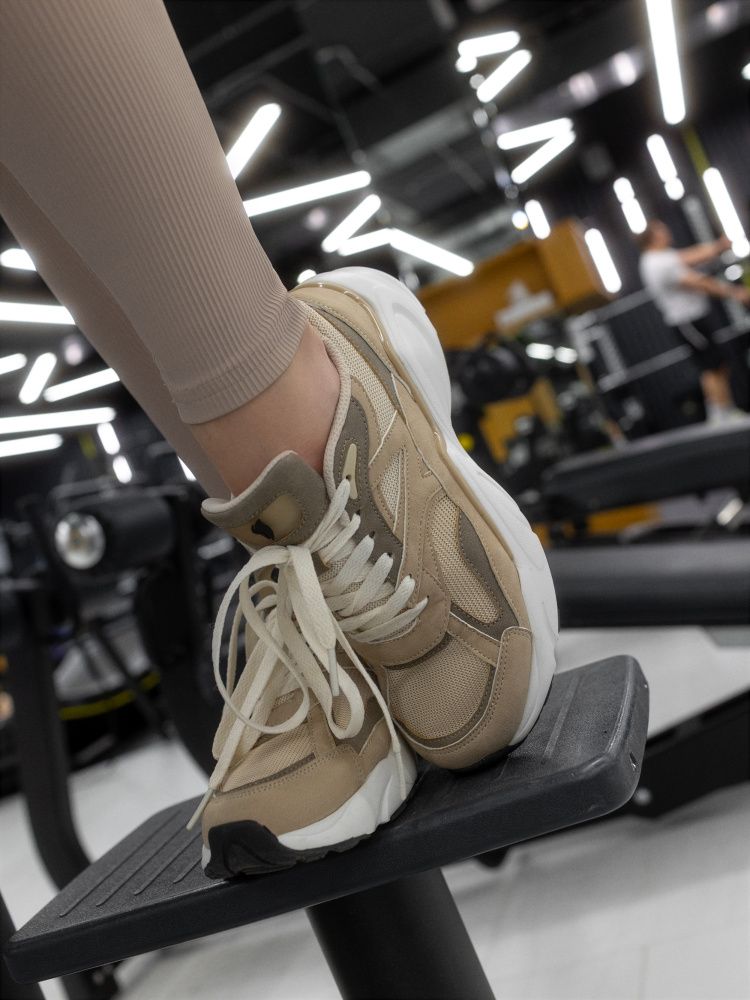 Bona Fide: Sneakers "Future beige"