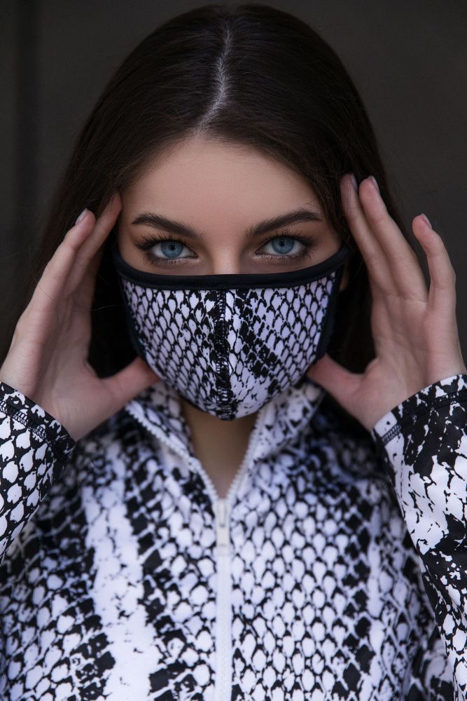 Bona Fide: Mask Cobra "White"