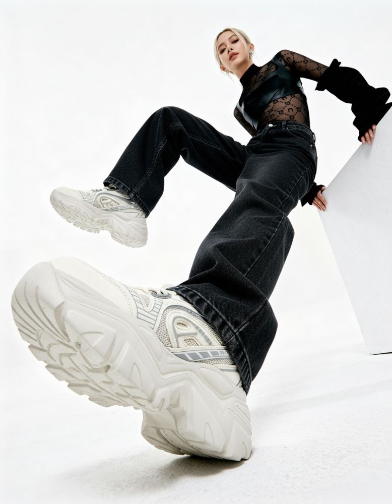 Bona Fide: White Hills "White"