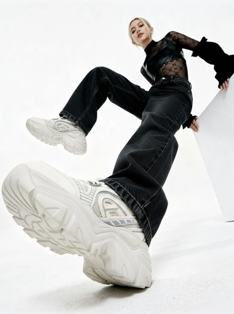 Bona Fide: White Hills "White"