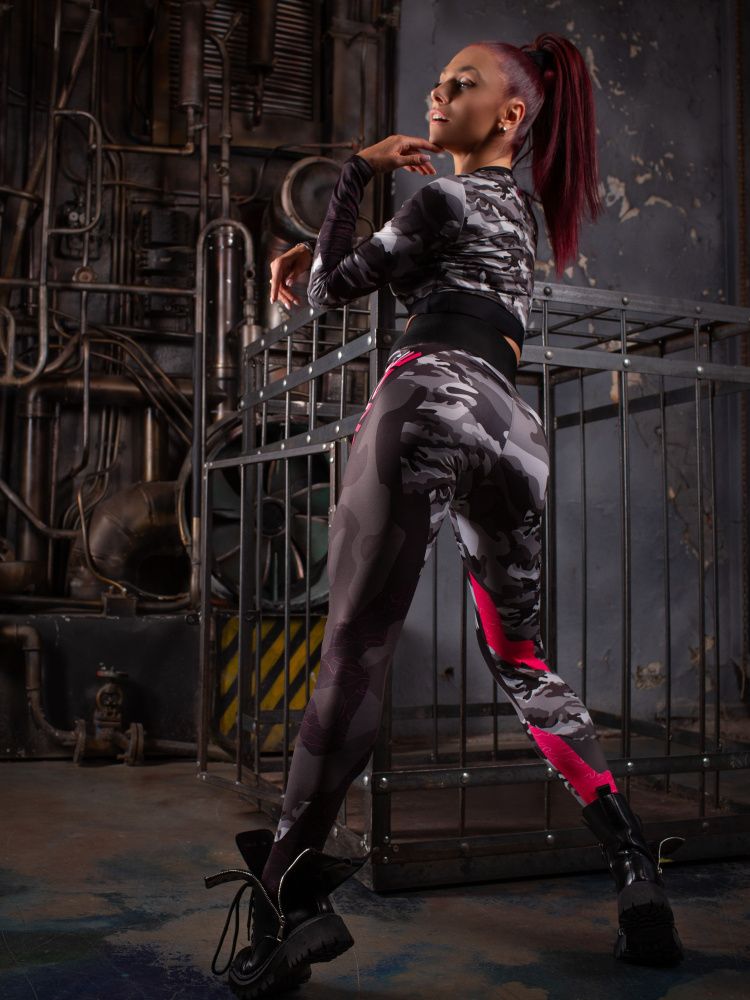 Bona Fide: Bona Corsage Revenge "Pink"