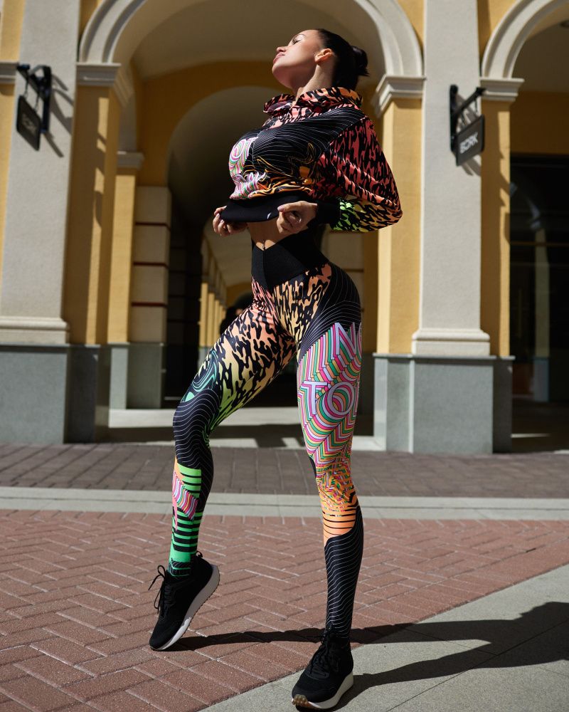 Bona Fide: Bona Corsage Vibes "Peach"