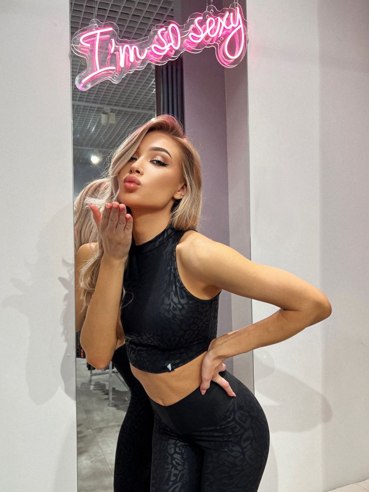 Топ Top Slim "Black Panthera"