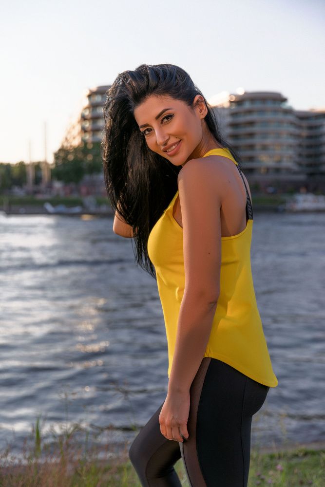 Bona Fide: FreeWay "Yellow"