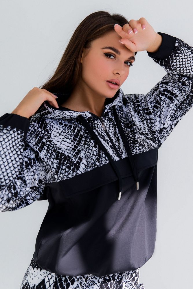 Bona Fide: Kangaroo Cobra "White"