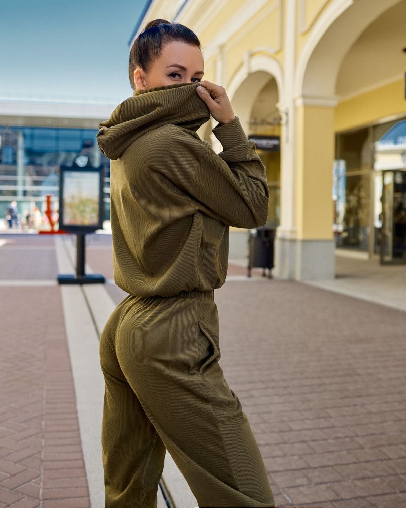 Bona Fide: Flex-pants "Khaki Velvet"