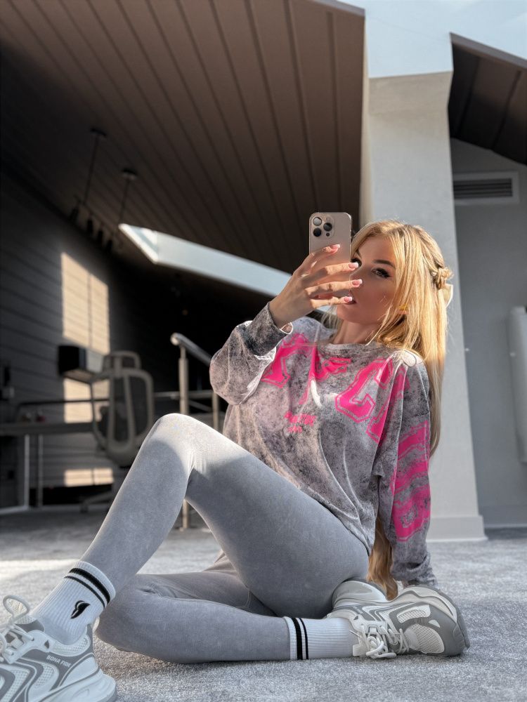 Bona Fide: Oversize Crop Longsleeve "Sexy Club"