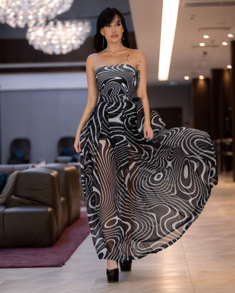 Bona Fide: Double Skirt Empress "Distortion"