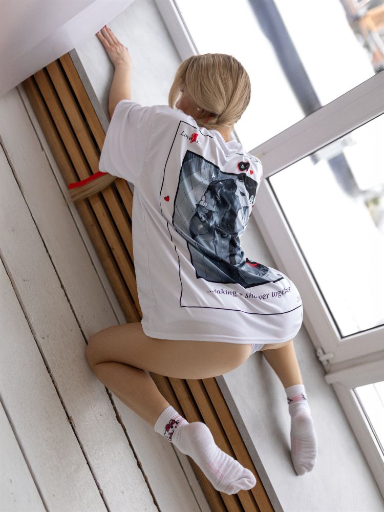 Bona Fashion: OVERSIZE T-shirt "Full of Love"