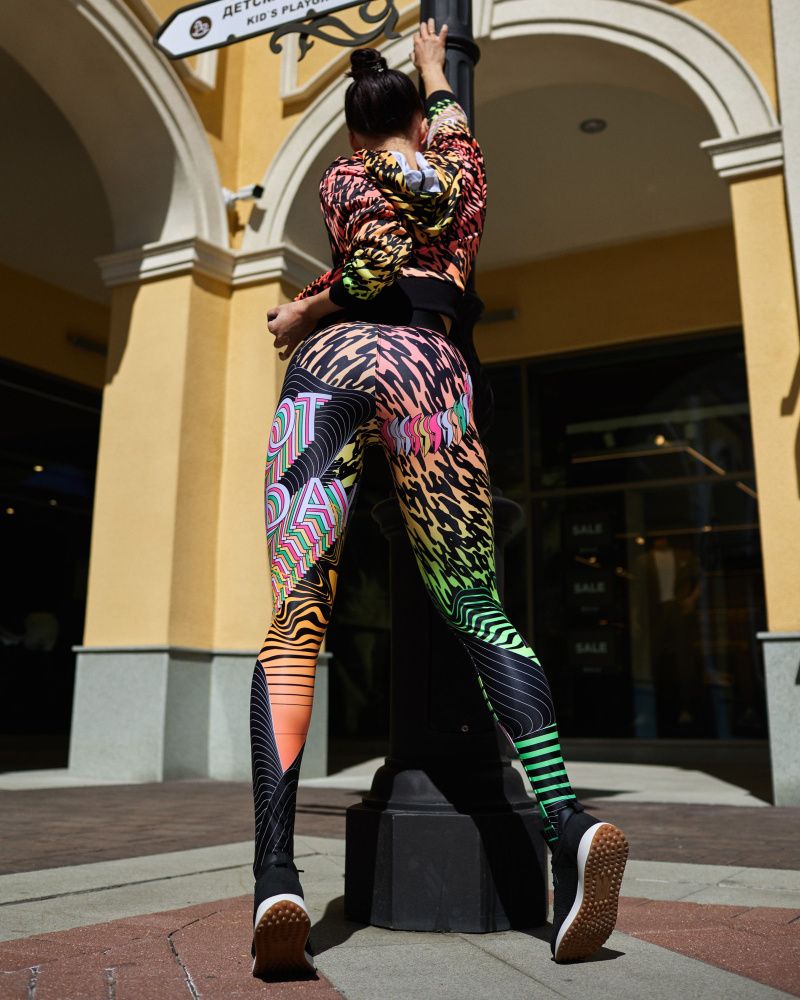 Bona Fide: Bona Corsage Vibes "Peach"