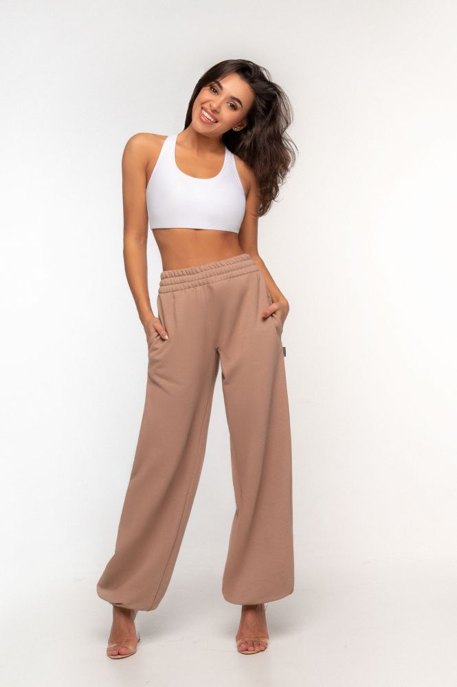 Bona Fide: Happy Baggy-pants "Mokko"