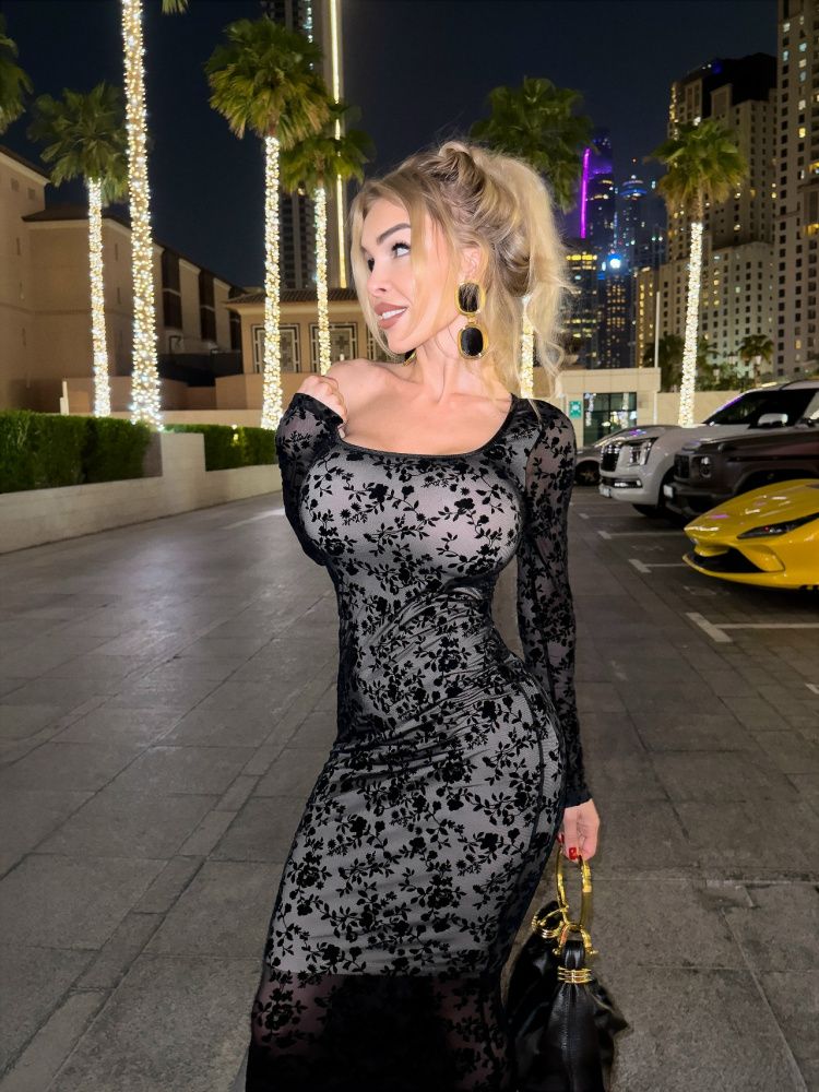 Bona Fide: Queen Dress "Black"