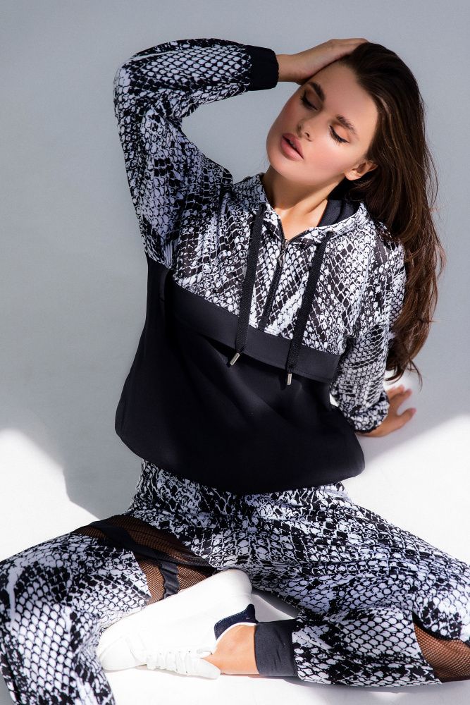 Bona Fide: Kangaroo Cobra "White"