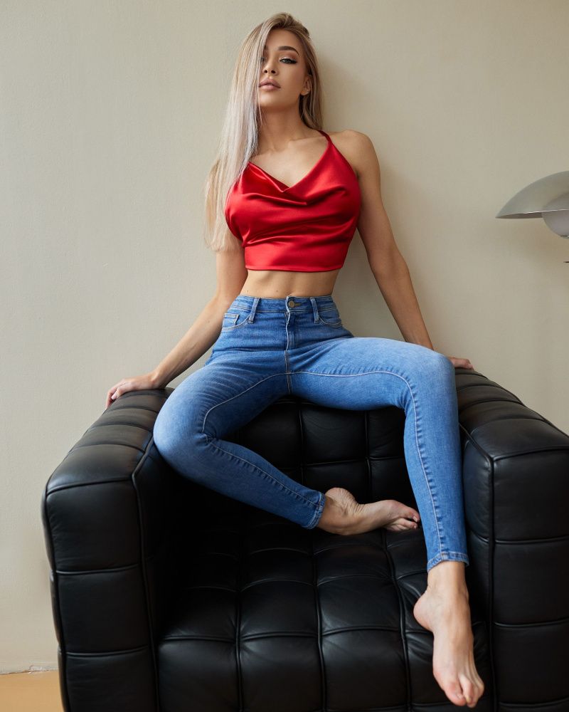 Bona Fashion:  Top Eros "Red Fluid"