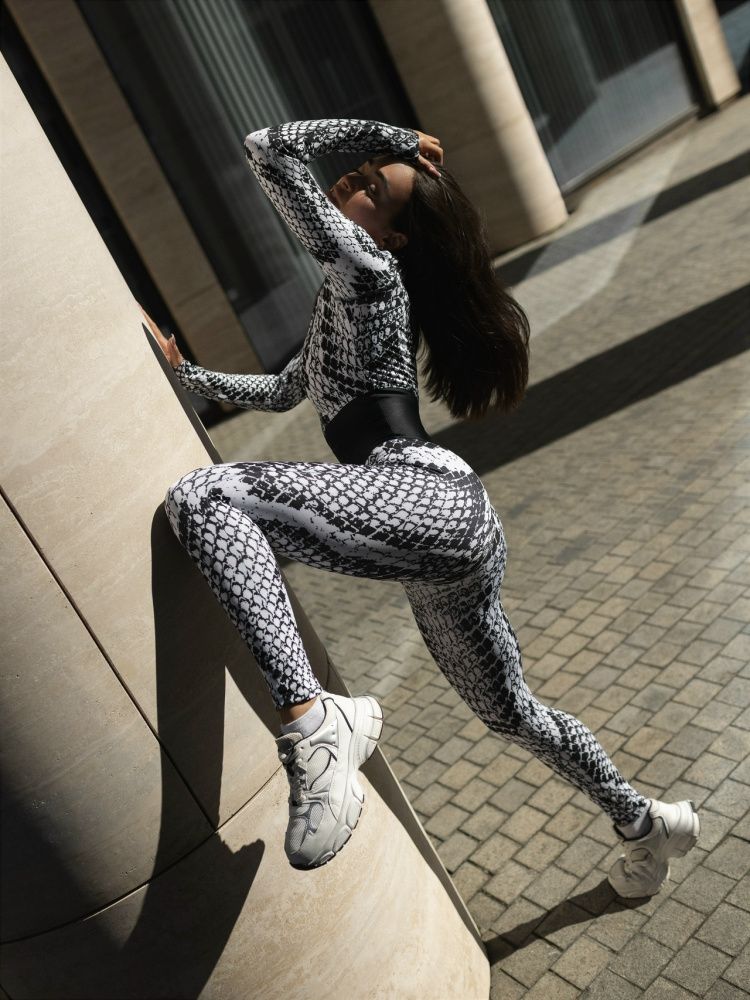 Bona Fide: Arcana Syndicate Base Cobra "White"