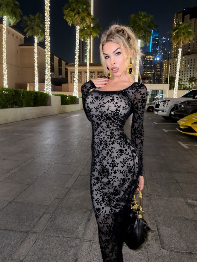 Bona Fide: Queen Dress "Black"