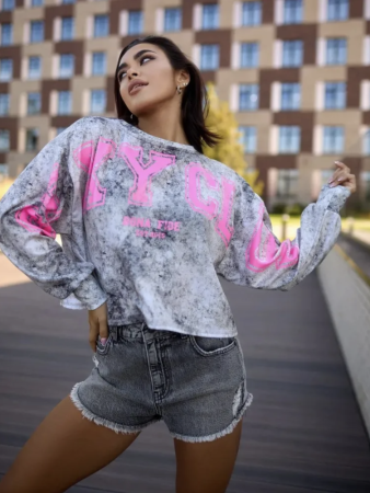Bona Fide: Oversize Crop Longsleeve "Sexy Club"