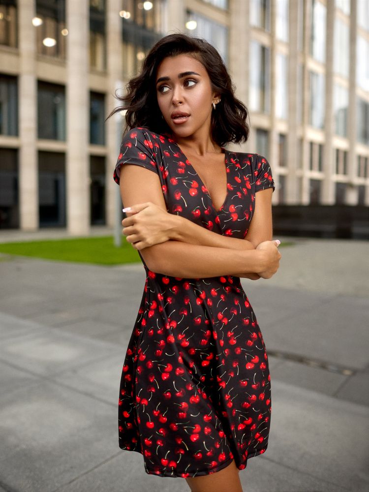 Bona Fashion: Decolletage "Black & Cherry"