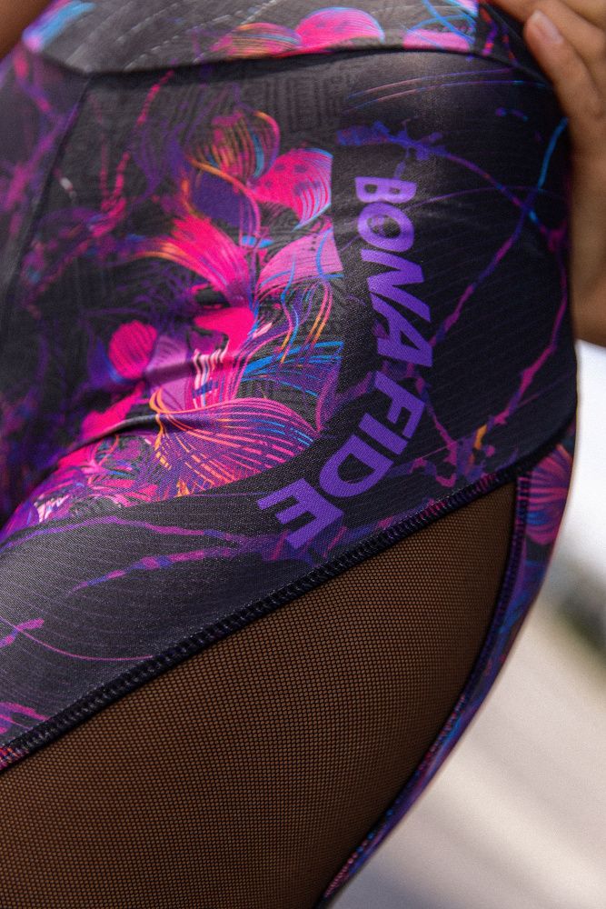 Bona Fide: DarkMisstress Tiki Flo "Black"