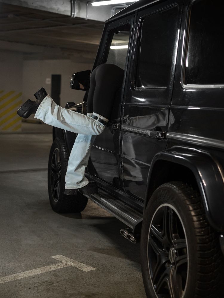 Bona Fide: Hurricane "Black&Blue"