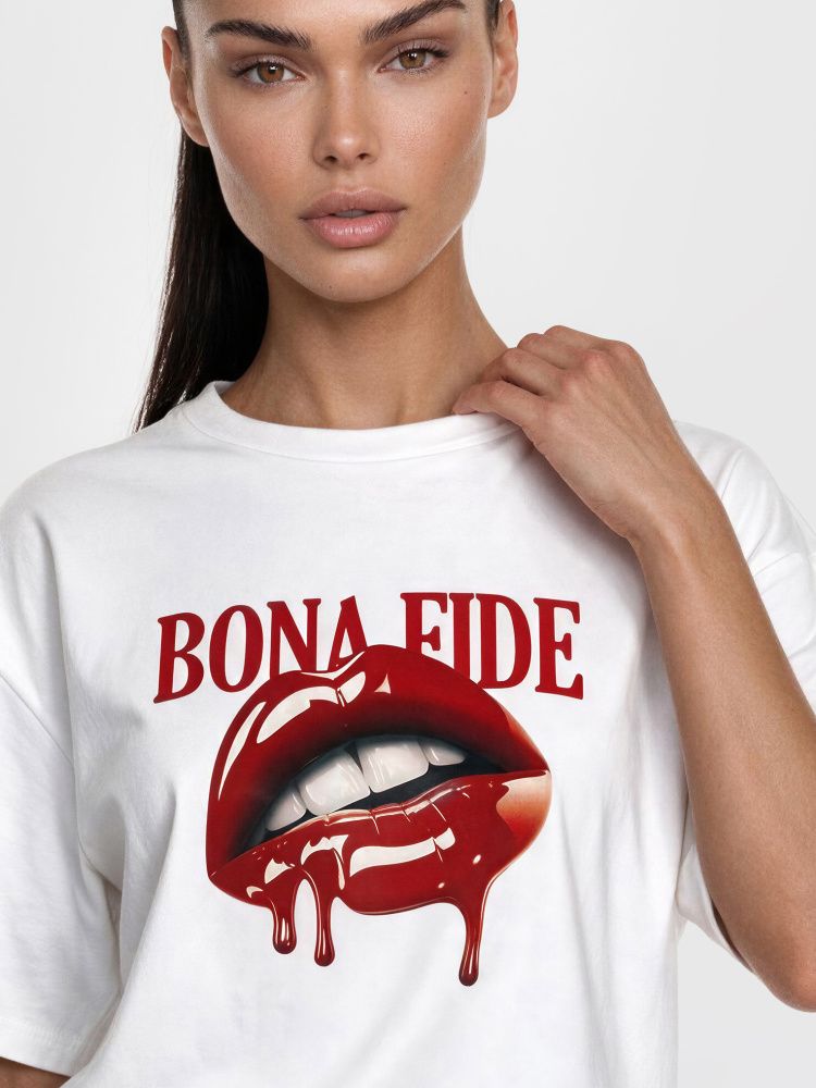 Bona Fide: OVERSIZE T-shirt "Juicy Lips"