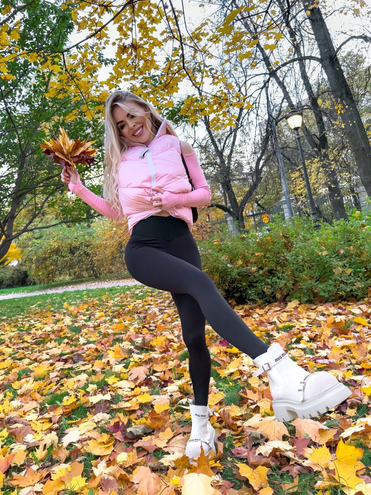 Bona Fide: Bona Corsage Comfort "Black"