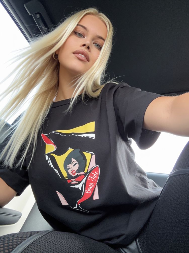 Bona Fide: OVERSIZE T-shirt "High heels"