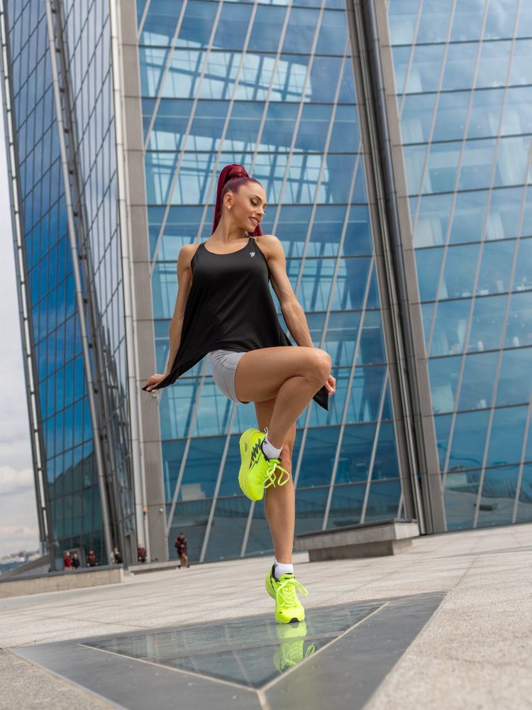 Bona Fide: Aura "Reflective Black"